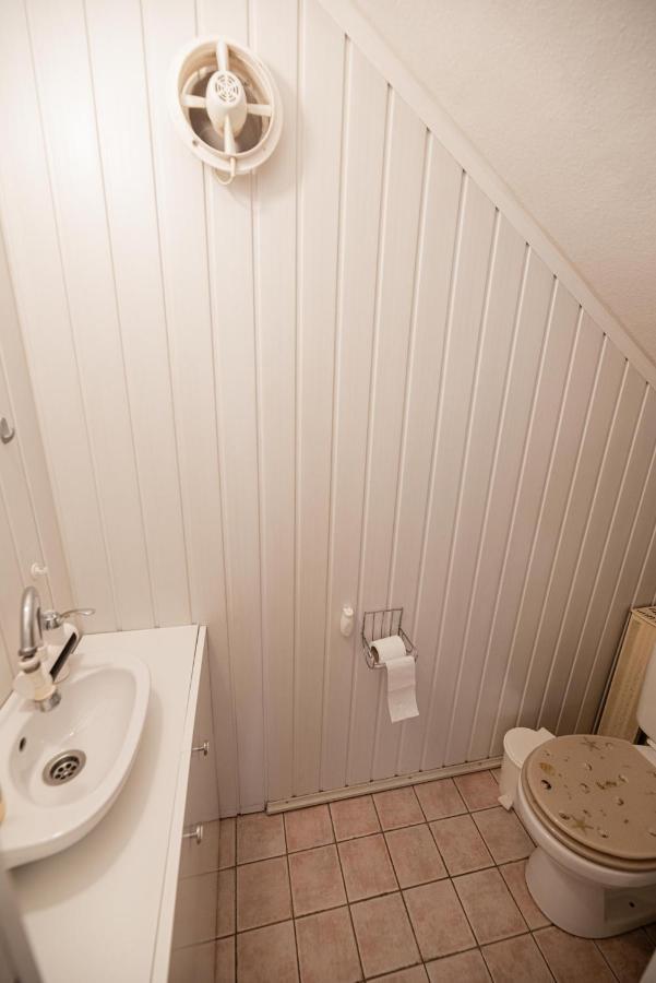 Vadkacsa Apartmanhaz Medencevel 자르마디 외부 사진